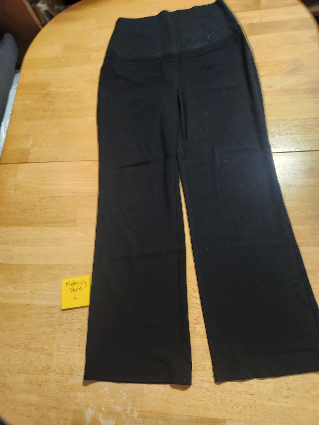 Maternity pants lot - photo 3