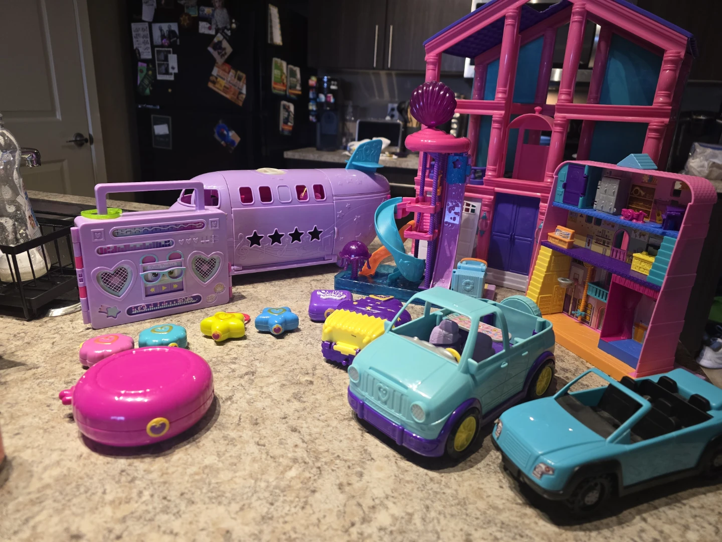 Polly Pocket - House, cars, minis & more