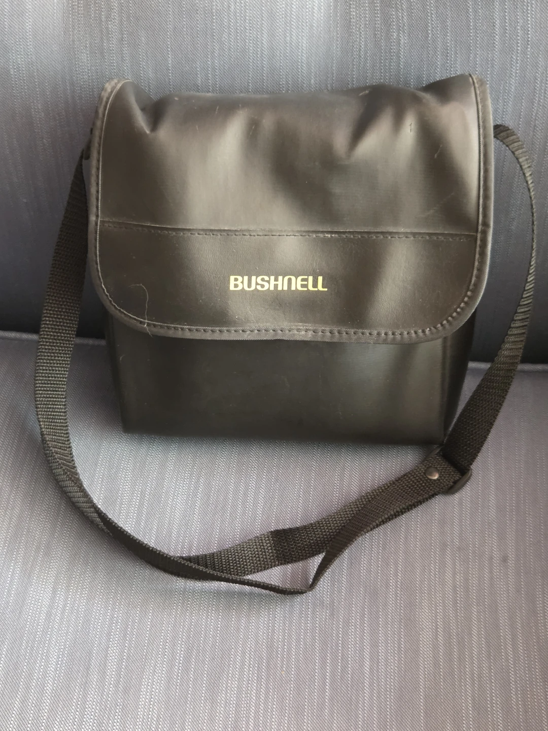 Bushnell Binoculars - photo 4