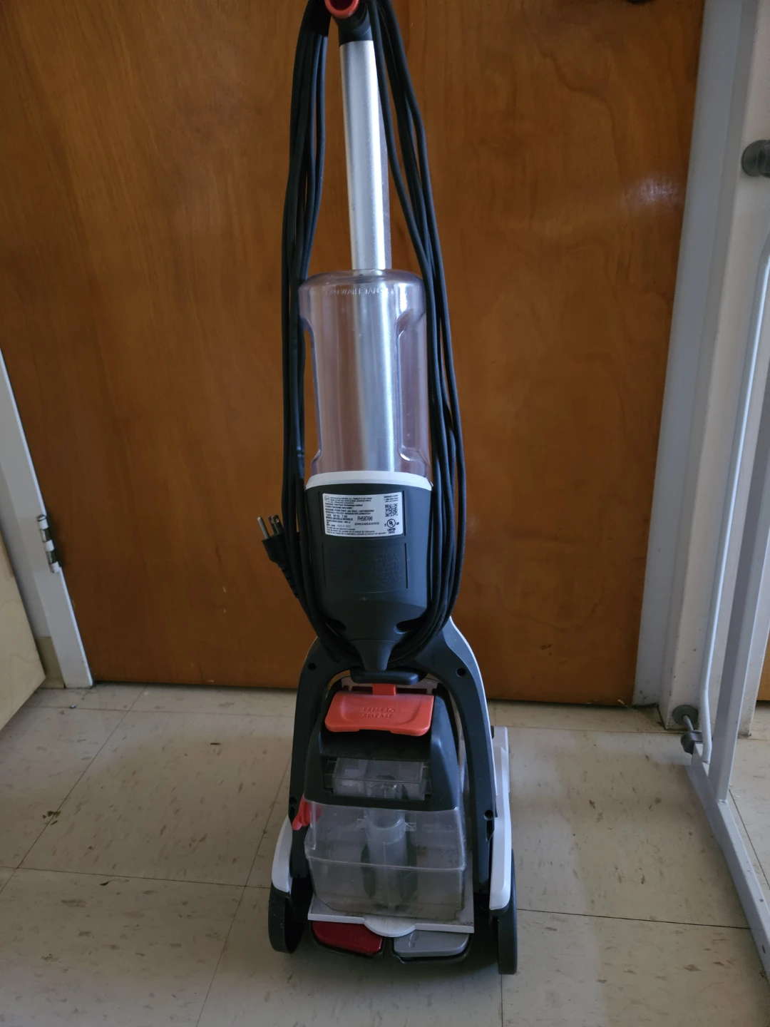 Hoover PowerDash Pet Compact Carpet Cleaner