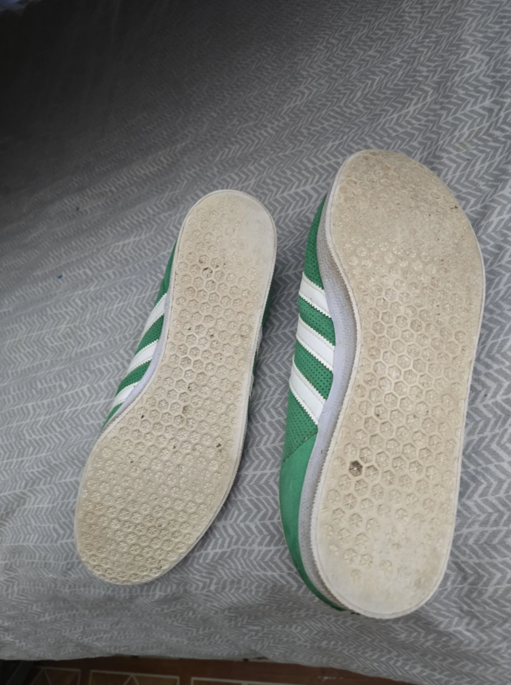 Adidas Gazelle Green Suede Sneakers - photo 5