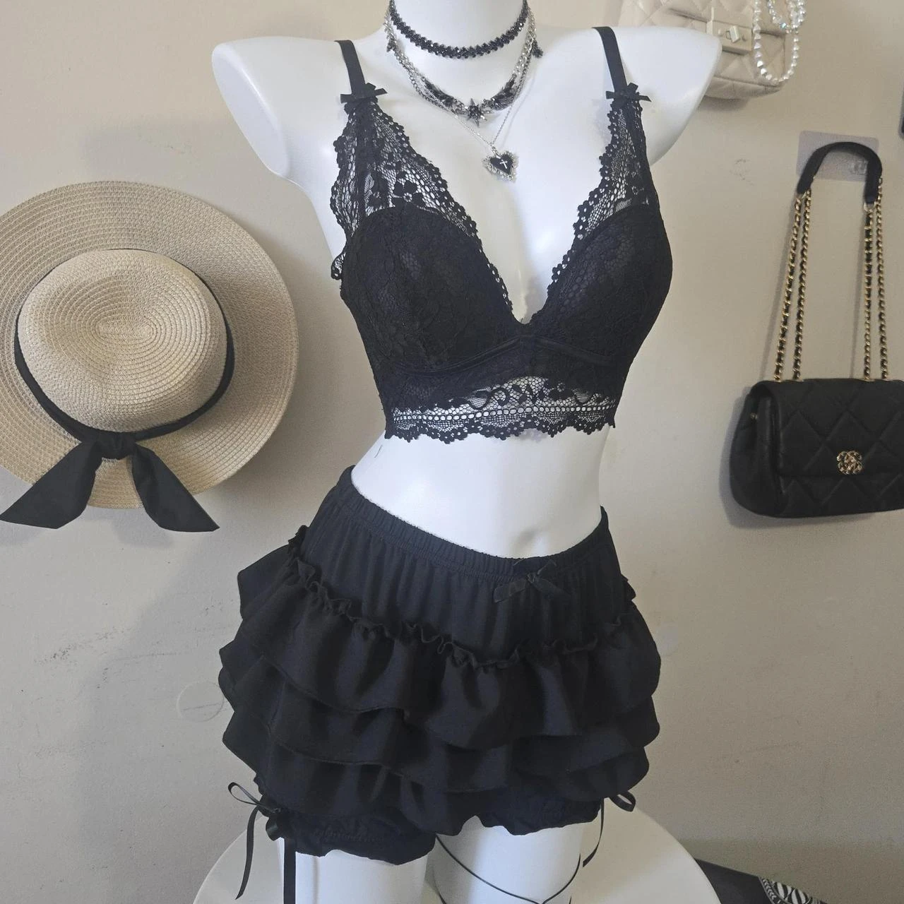 Mannequin Female Torso Display