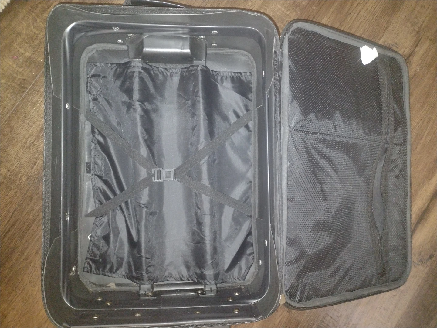 Black Rolling Suitcase with Telescopic Handle - photo 3