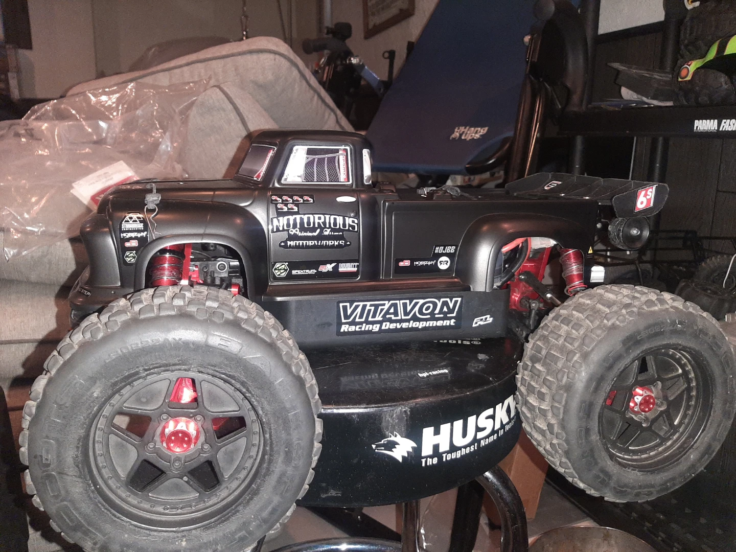 Arrma outcast 6s - photo 2