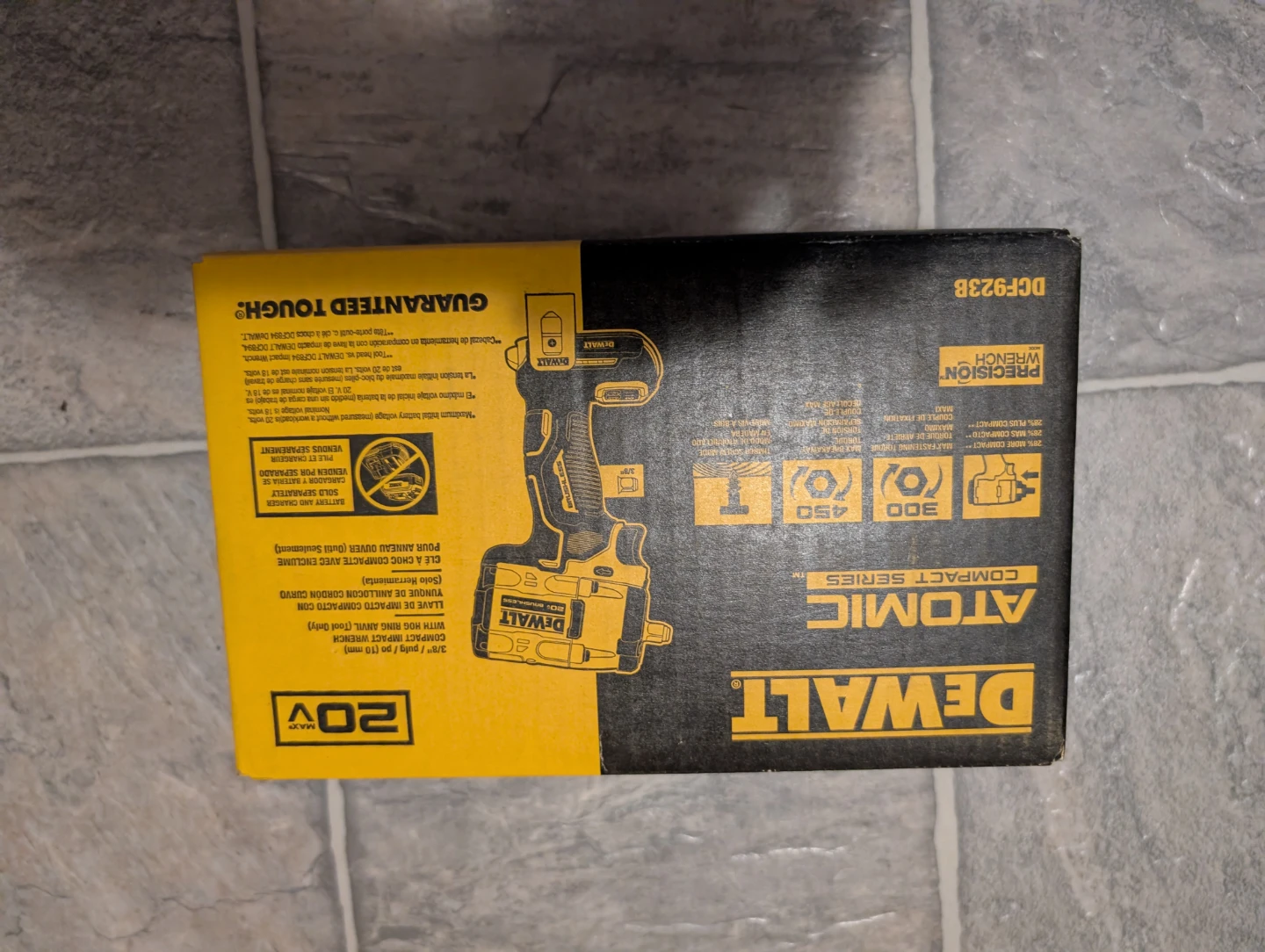 DeWalt Atomic Compact Impact Wrench DCF923B