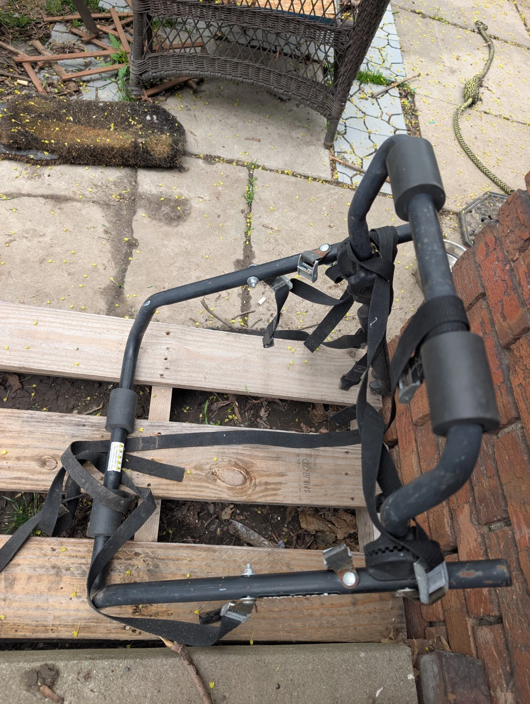 Black Trunk Mount Bike Rack - photo 2