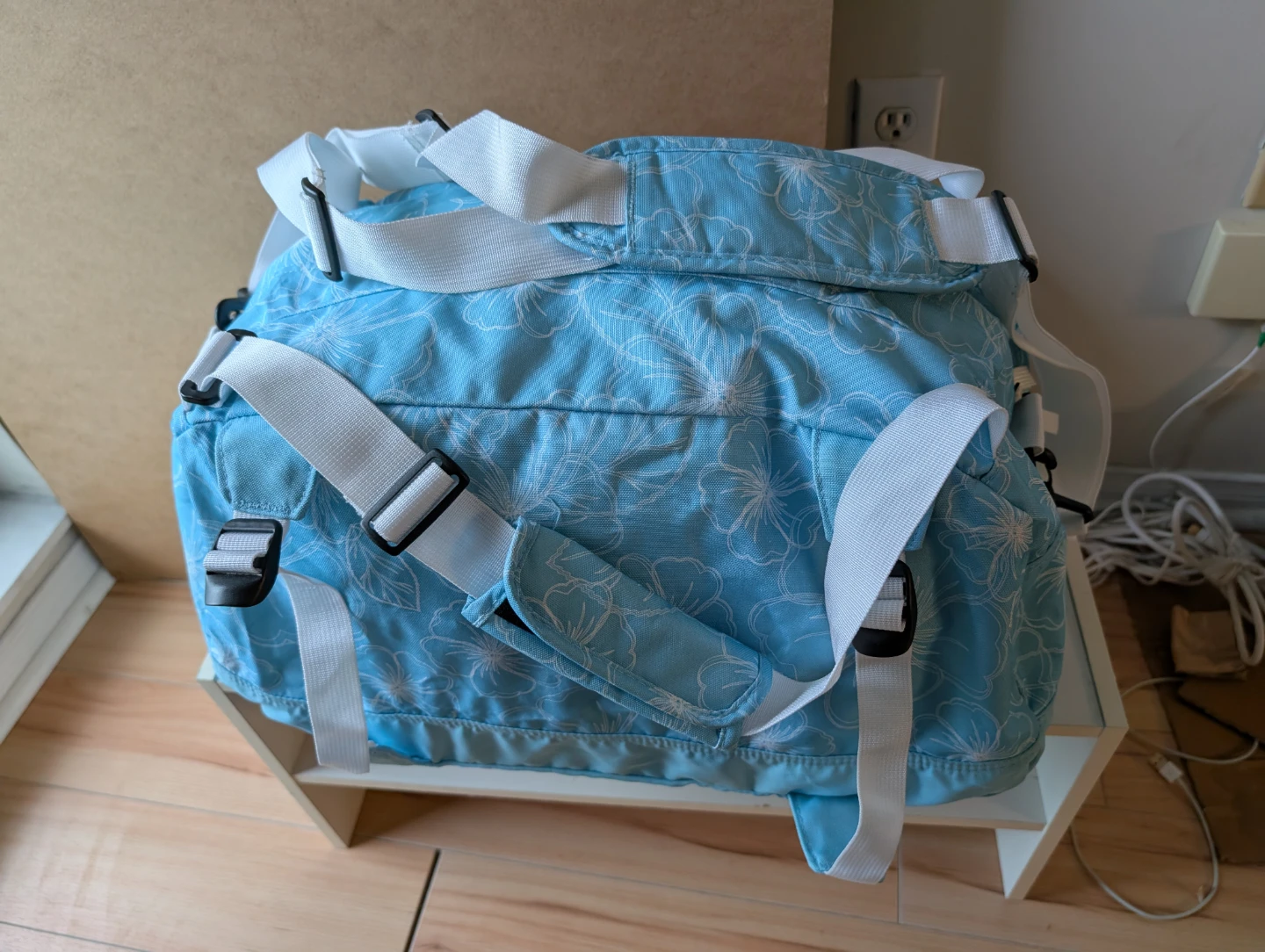 Jansport Blue Floral Duffel Bag - photo 5