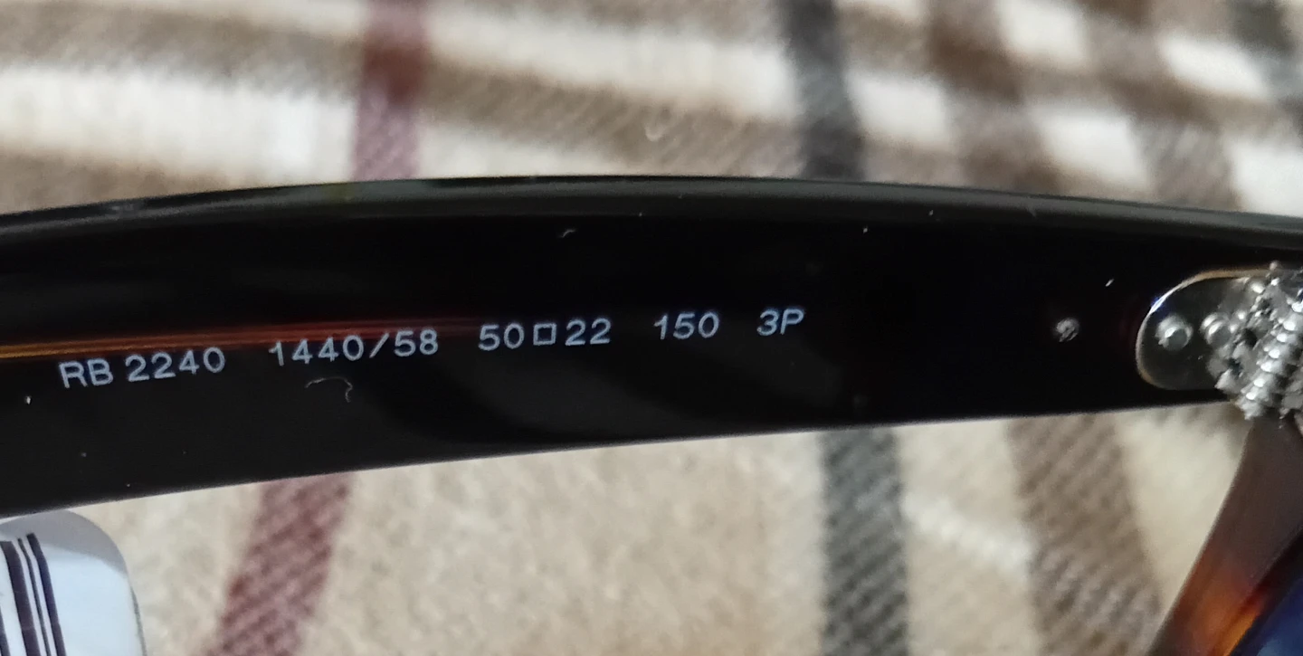 Ray-Ban Wayfarer Sunglasses - photo 5