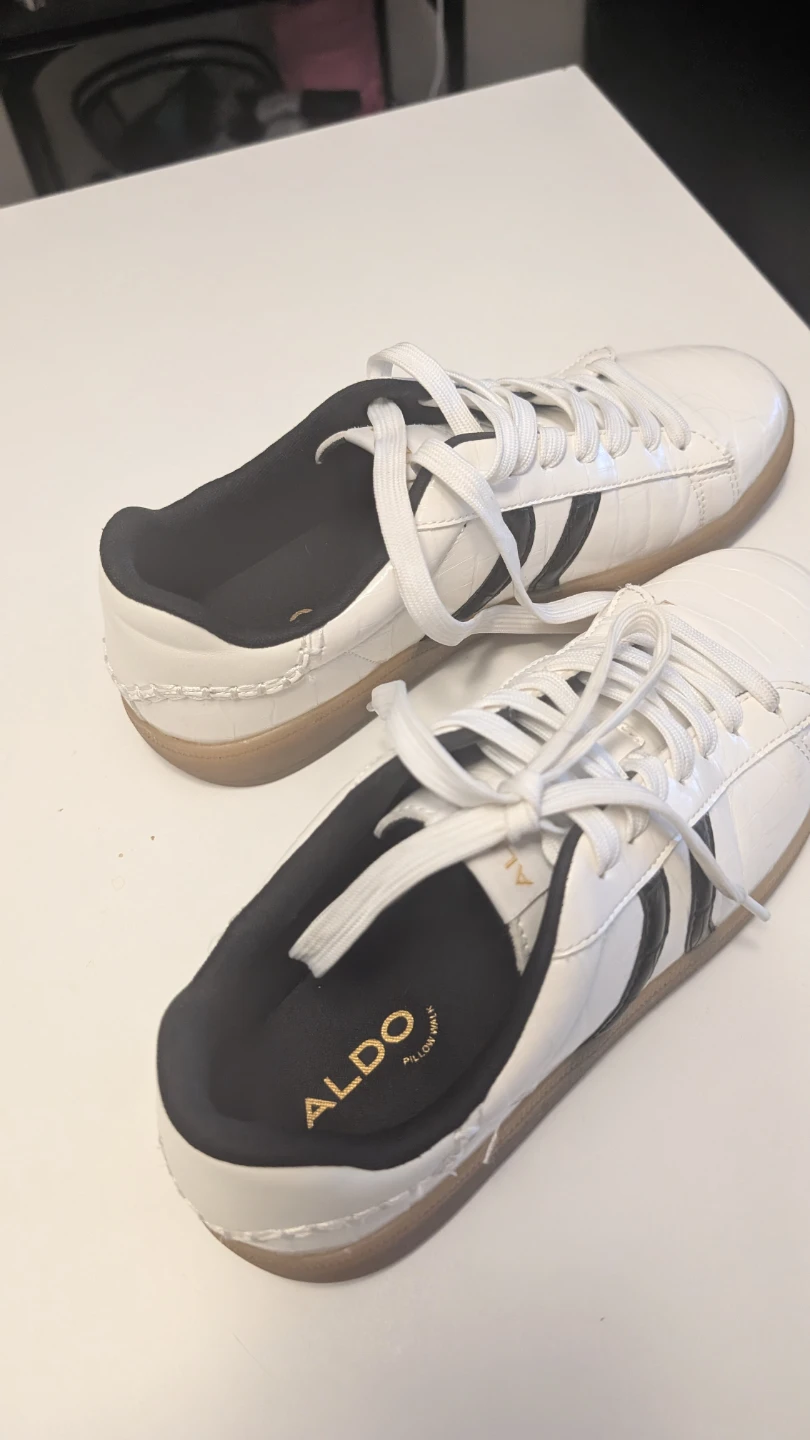 Aldo Shoe Size 8 Like New