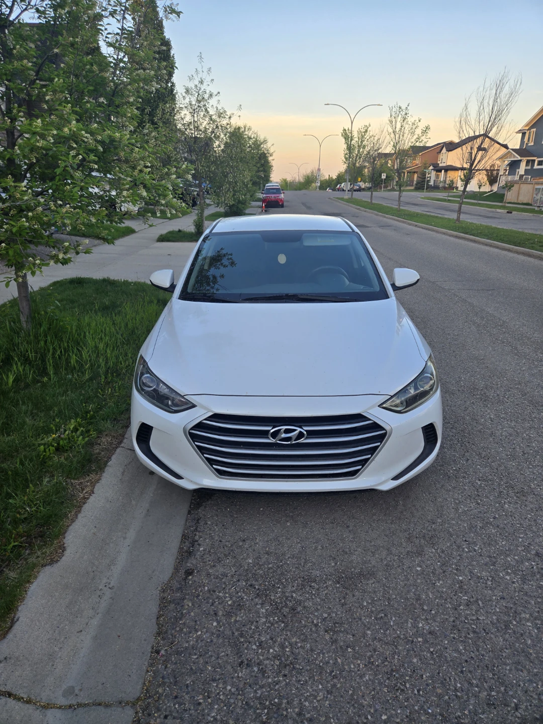 2017 Hyundai Elantra SE - Active Status - photo 2