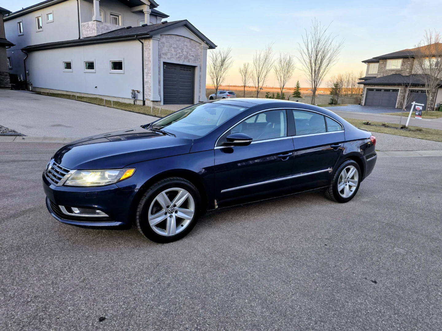2009 Volkswagen CC 2.0T Dark Blue