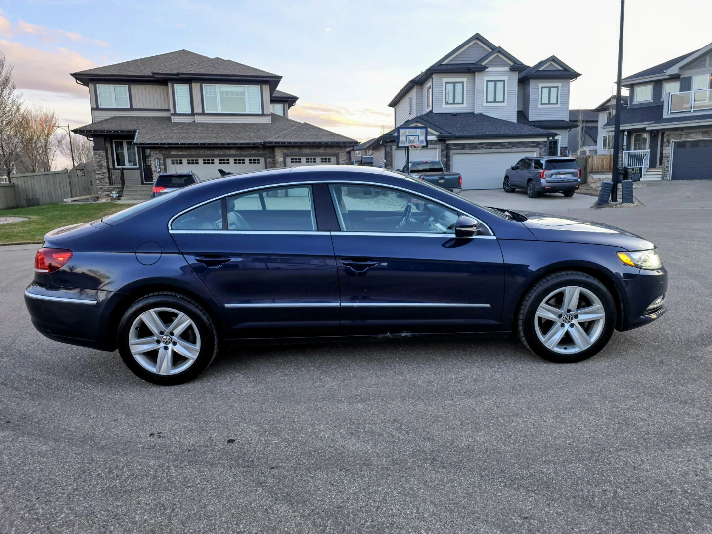 2009 Volkswagen CC 2.0T Dark Blue - photo 4