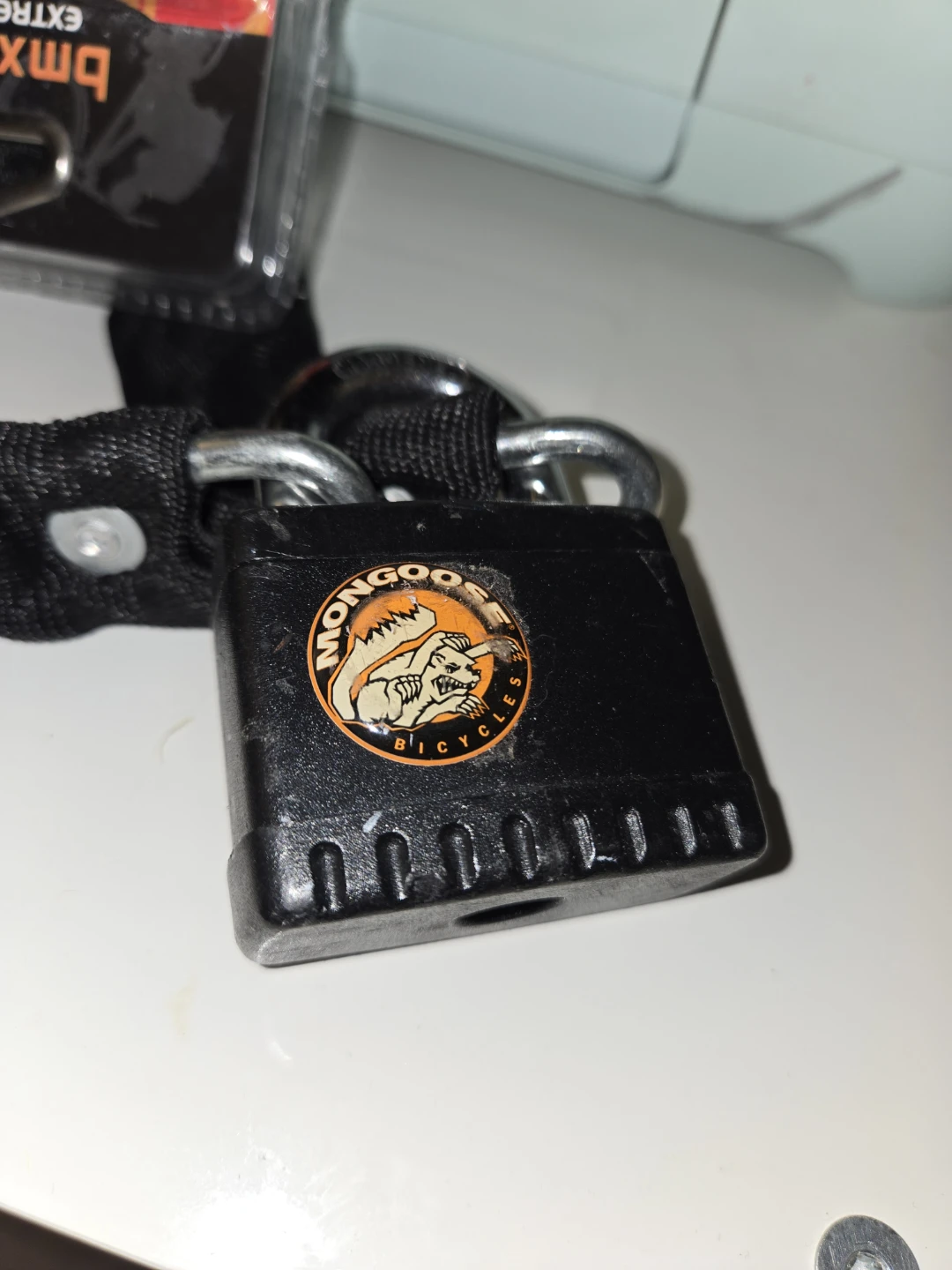 Mongoose Bicycle Chain Lock - photo 2