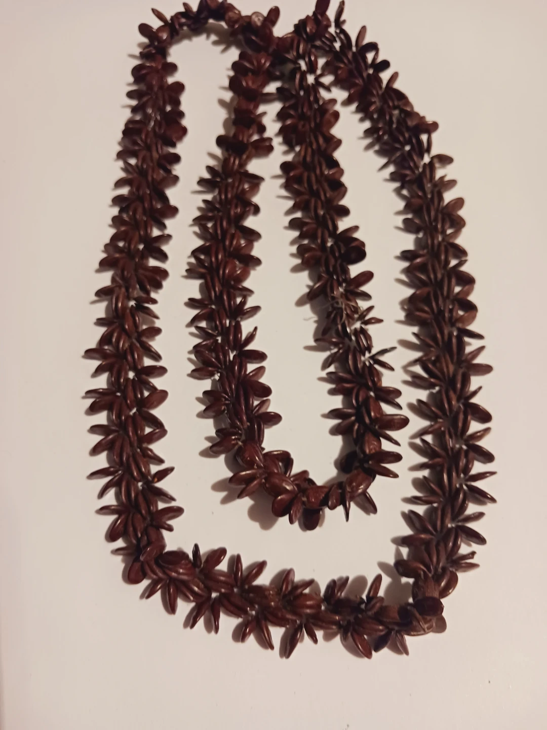 1960s Boho Hawaiian Koa Appleseed Necklace - photo 3