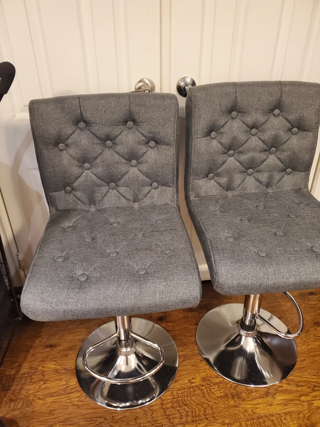 Kitchen stools