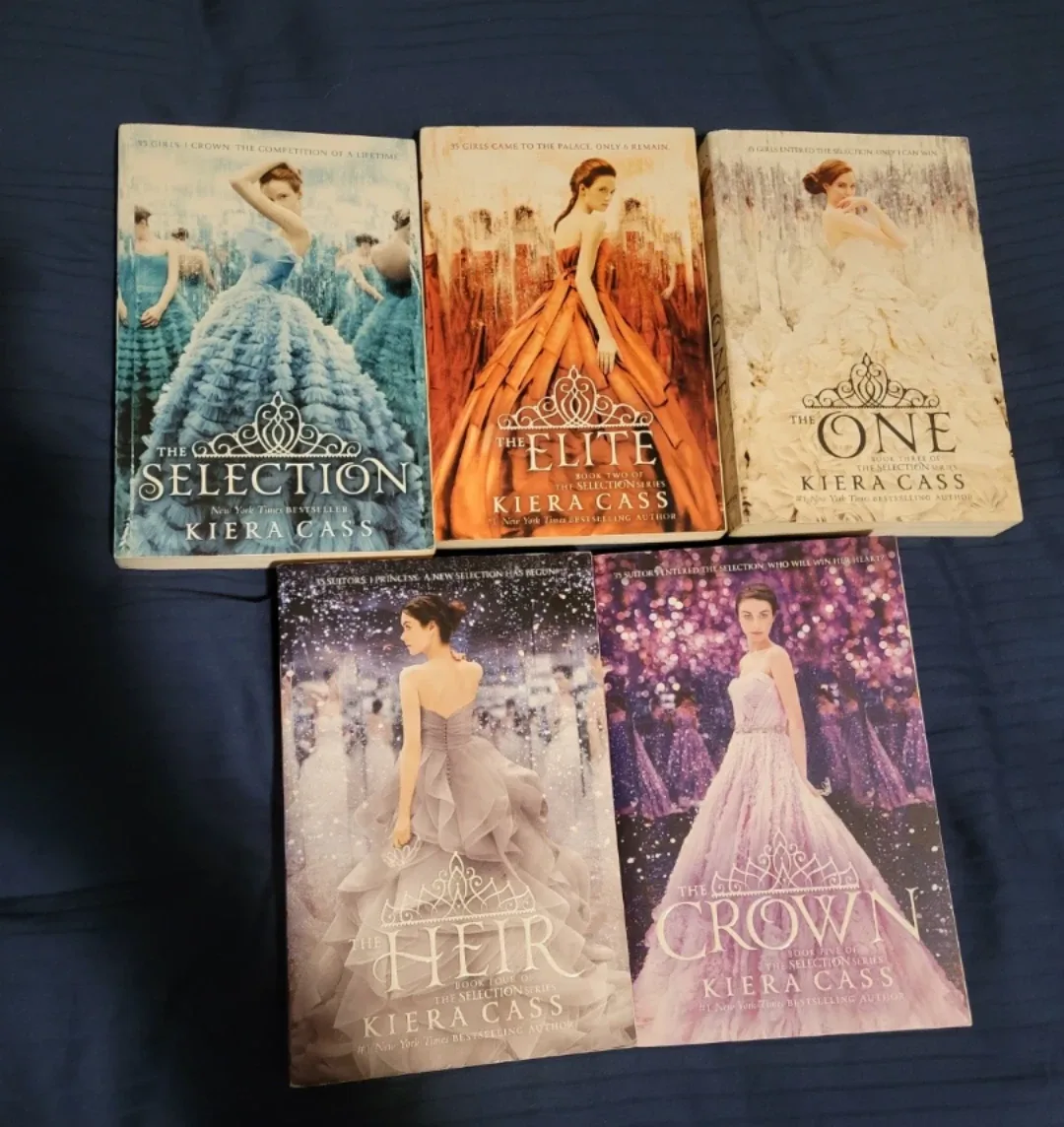 The Selection Series by Kiera Cass - 5 Books