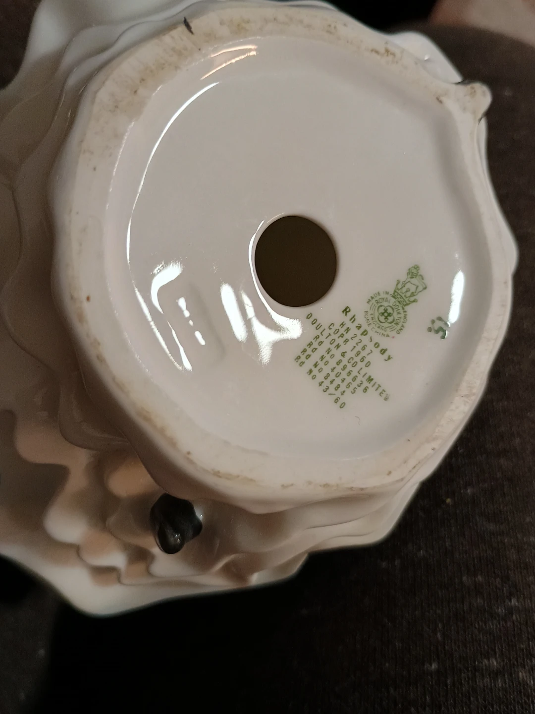 Coalport Rhapsody Porcelain Figurine - photo 4