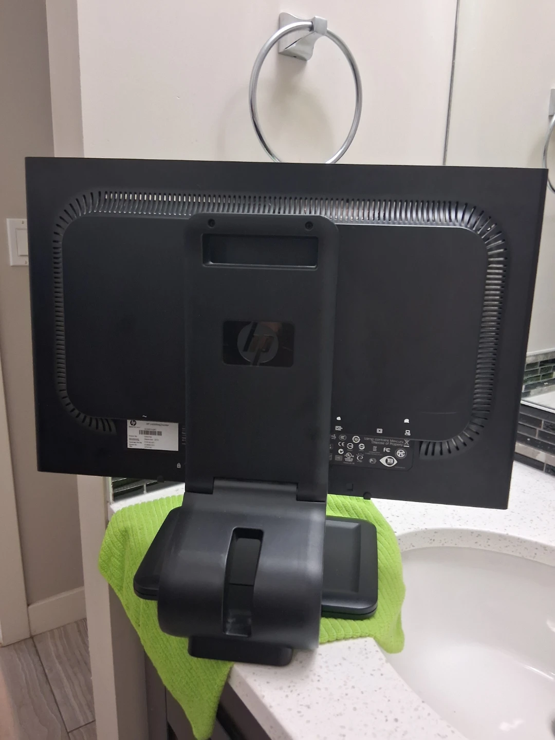 HP Compaq LA2205wg Monitor - photo 4