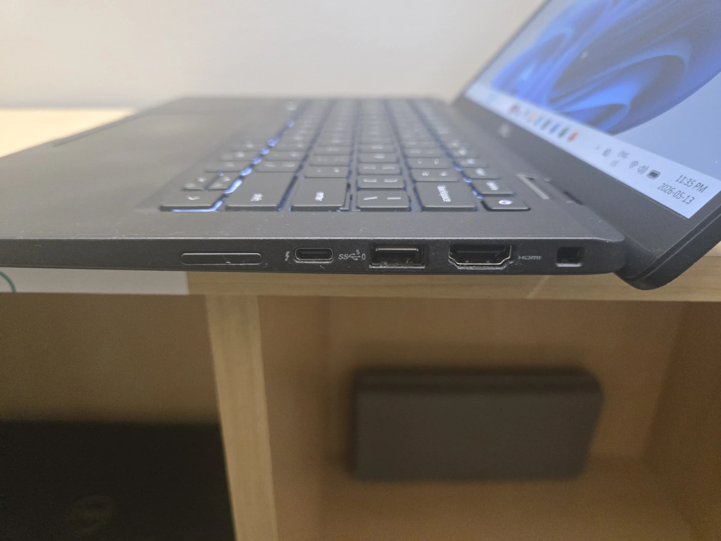 Dell Laptop with Intel vPro i7 Processor - photo 3
