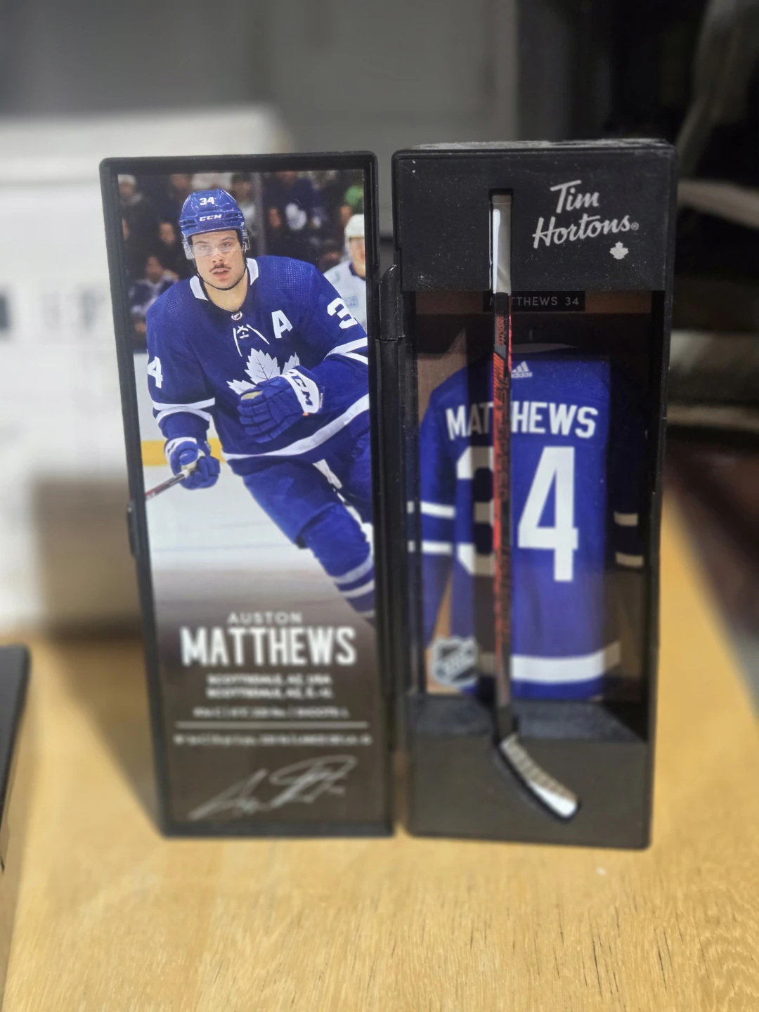 Tim Hortons NHL Player Mini Stick & Jersey Display - photo 3