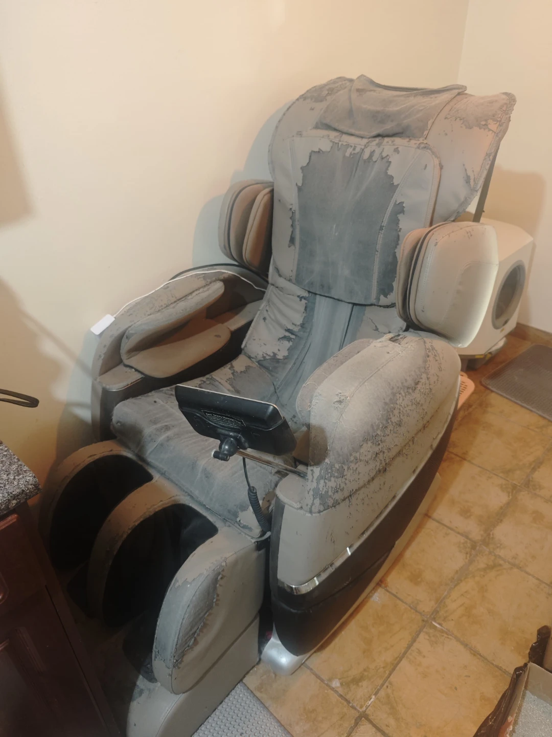 Massage Chair - photo 2
