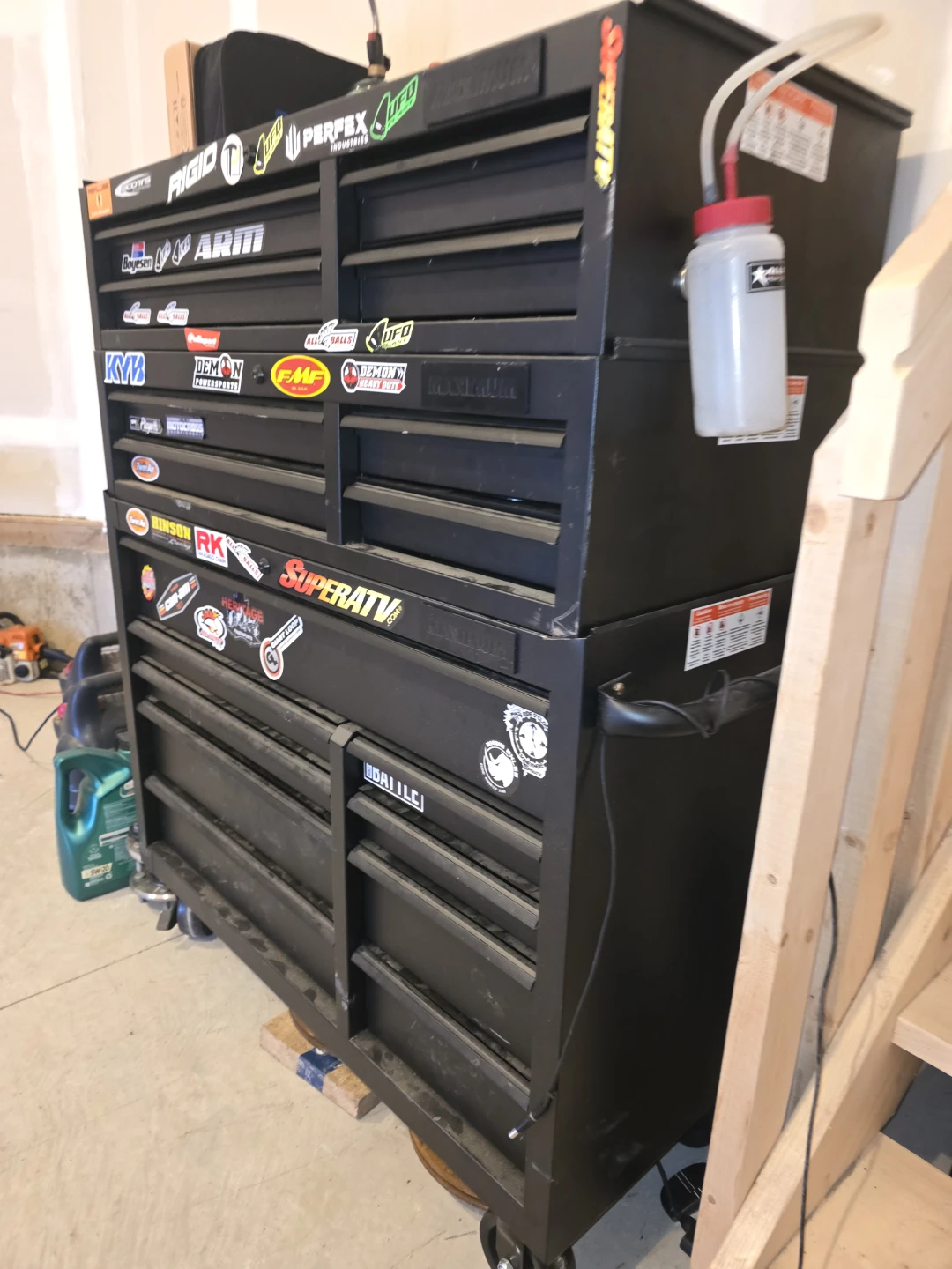 Black 17-drawer Rolling Tool Chest - photo 4