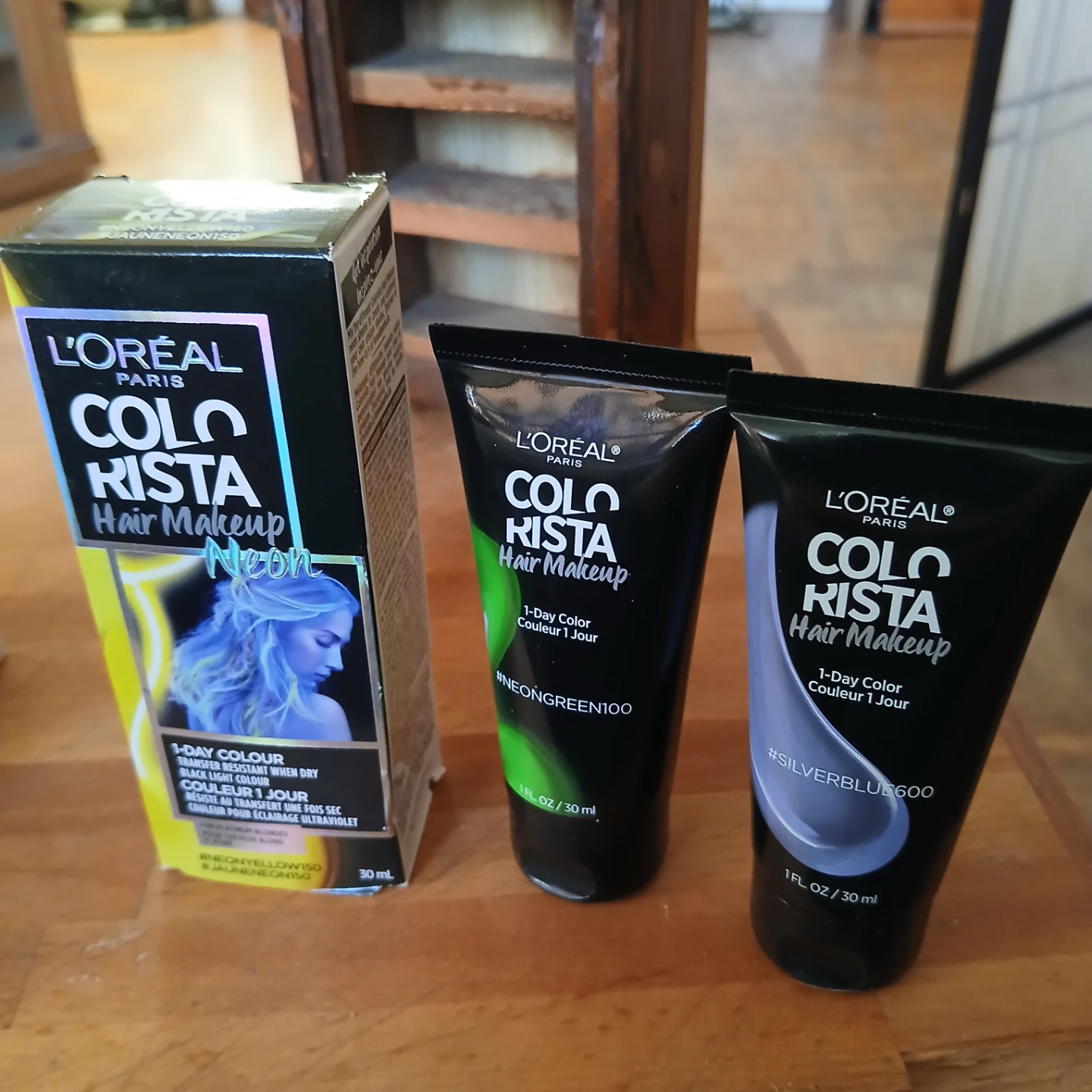 L'Oréal Paris Colo Rista Hair Makeup (Neon Green & Silver Blue)