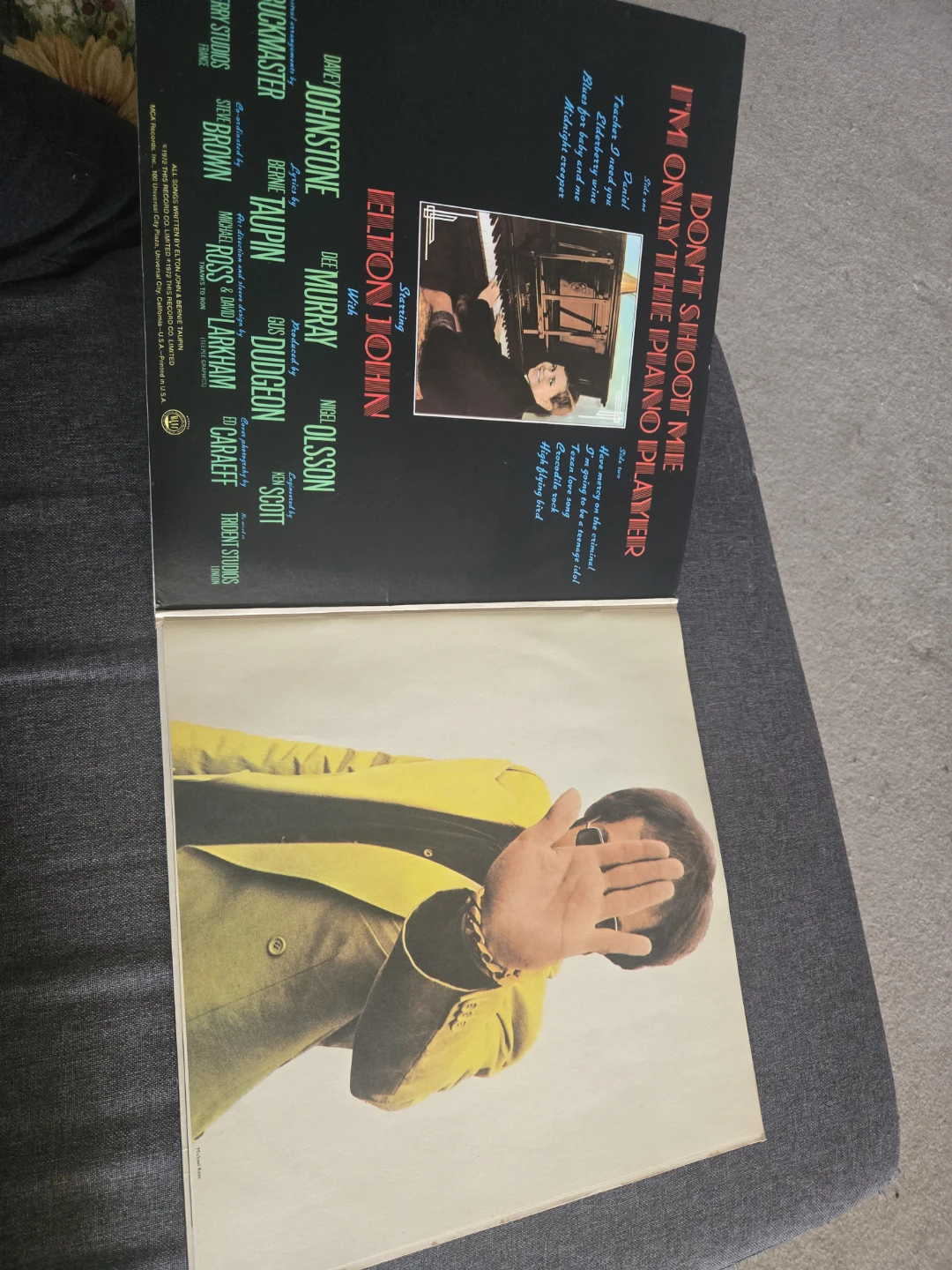 Elton John I'm Only The Piano Player Vinyl Record - photo 2