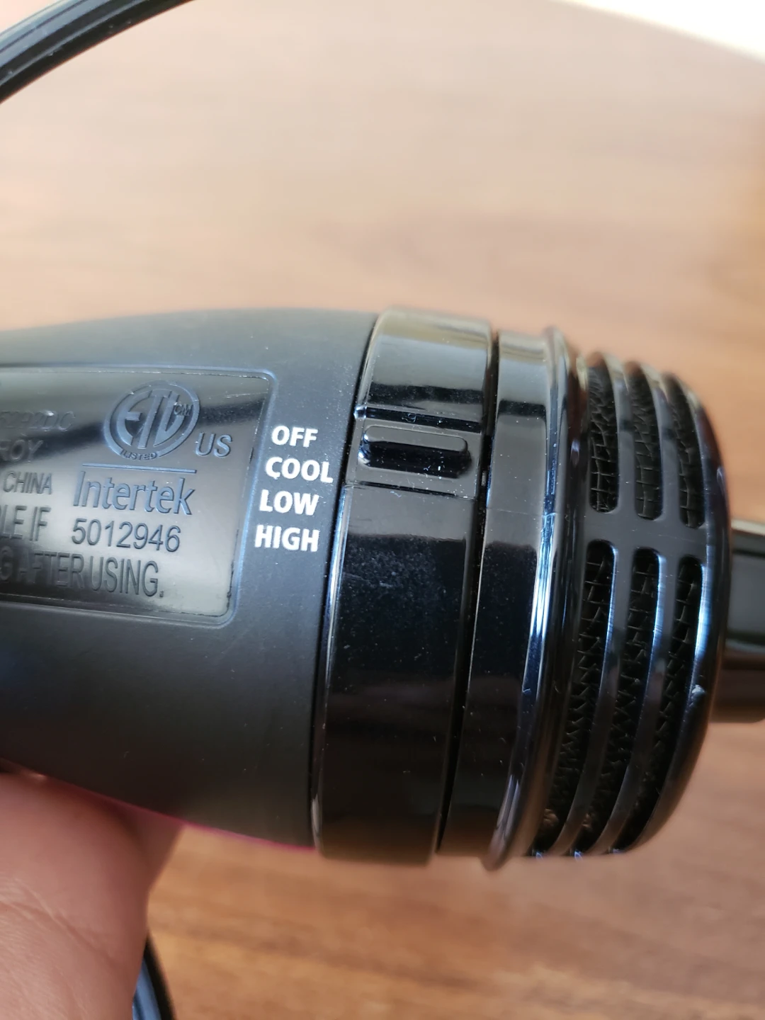 Revlon One-Step Hair Dryer and Volumizer - photo 2