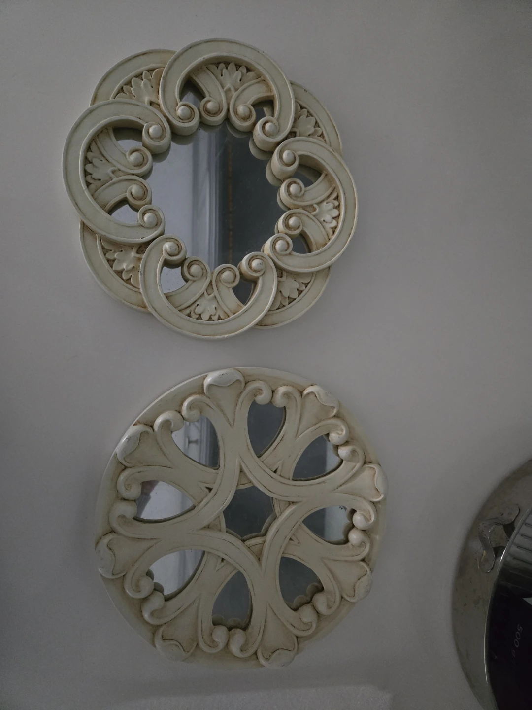 Decorative Wall Mirrors (Set of 2)