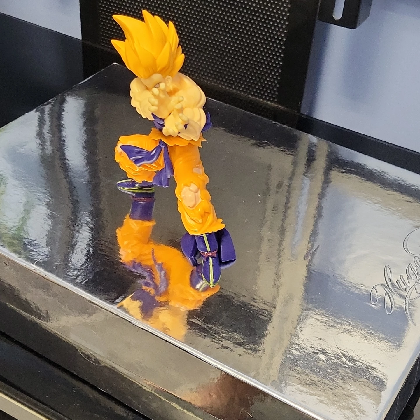 Dragon Ball Z Goku Figure - photo 3