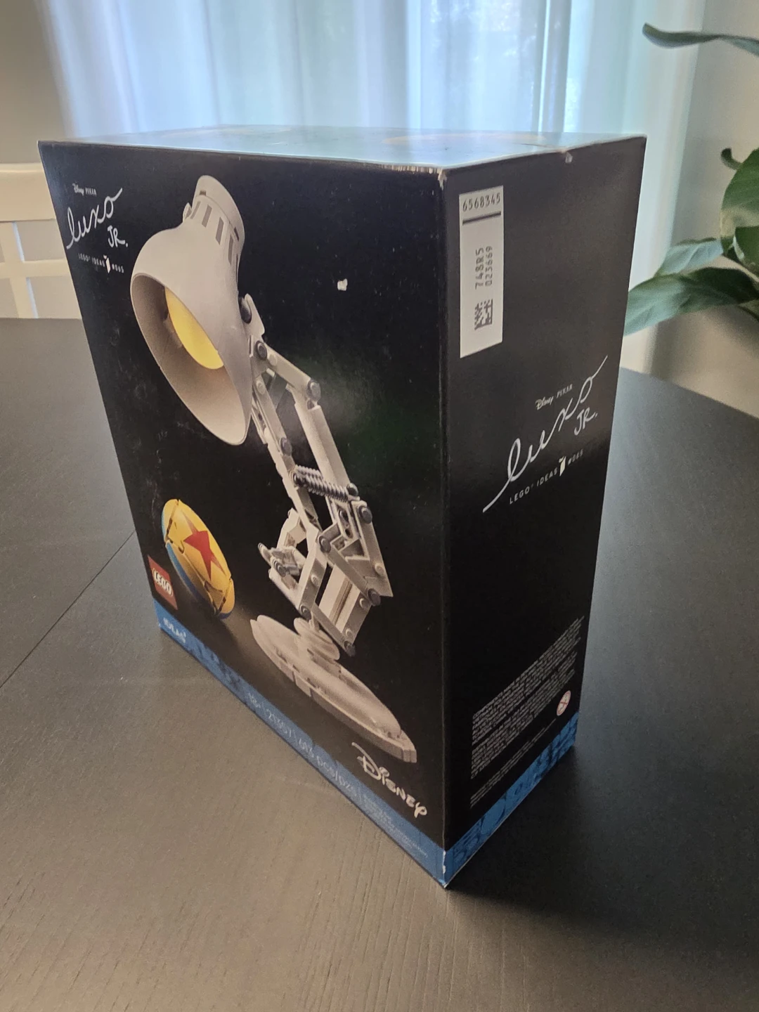 LEGO Ideas Disney Pixar Luxo Jr. Desk Lamp Set #21357 - photo 2