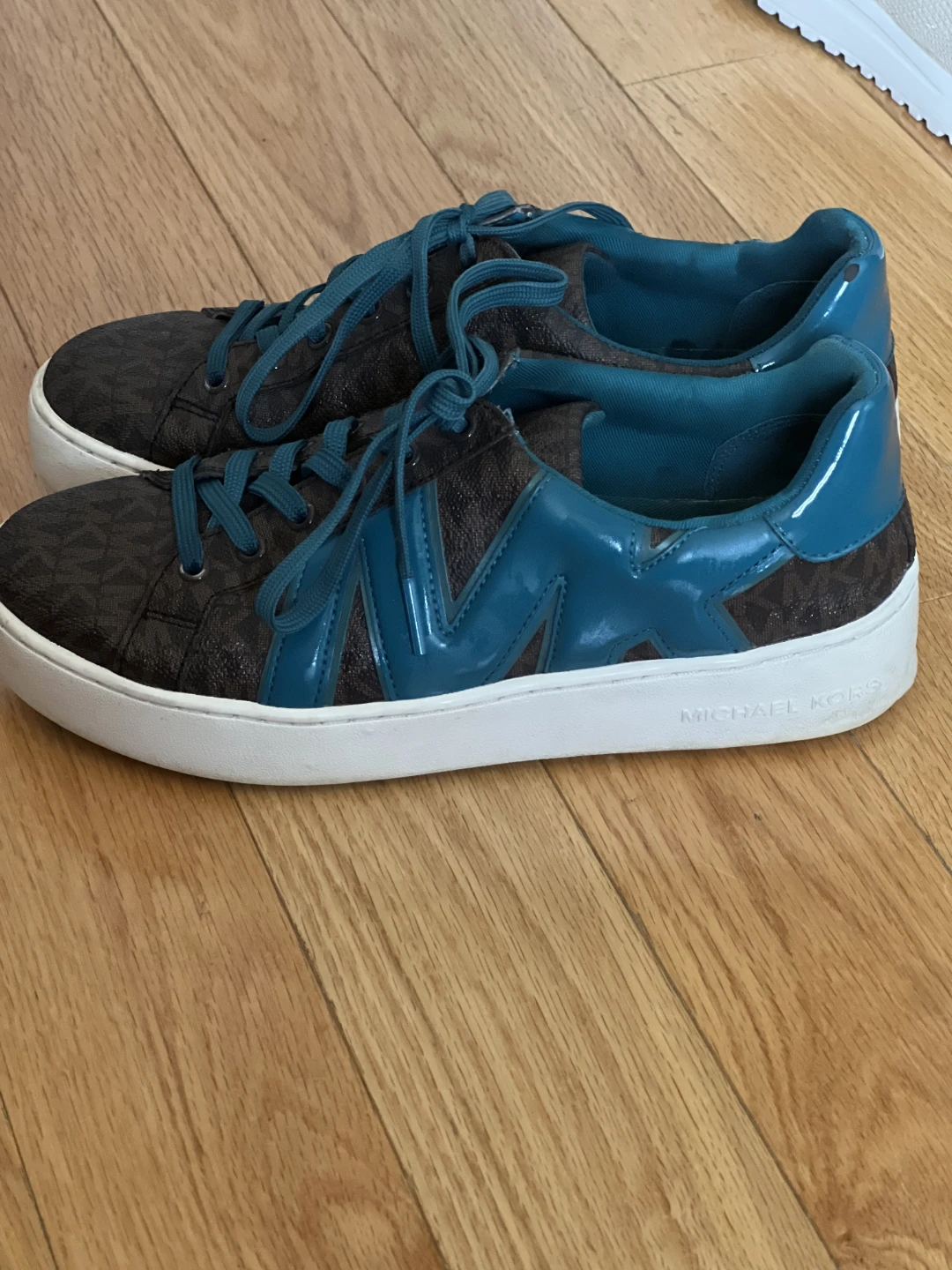 Michael Kors "MK" Logo Sneakers - Size 7.5