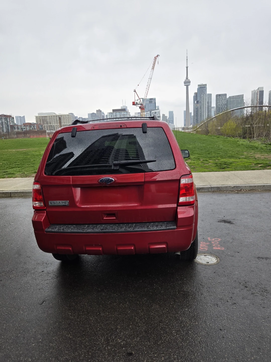 2011 Ford Escape Red - photo 3