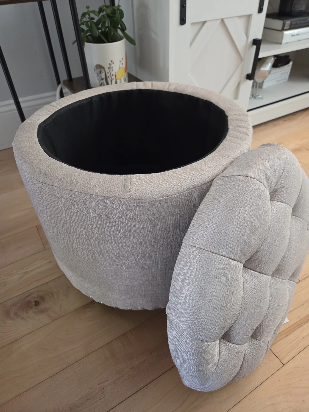 Tufted Storage Ottoman - photo 3