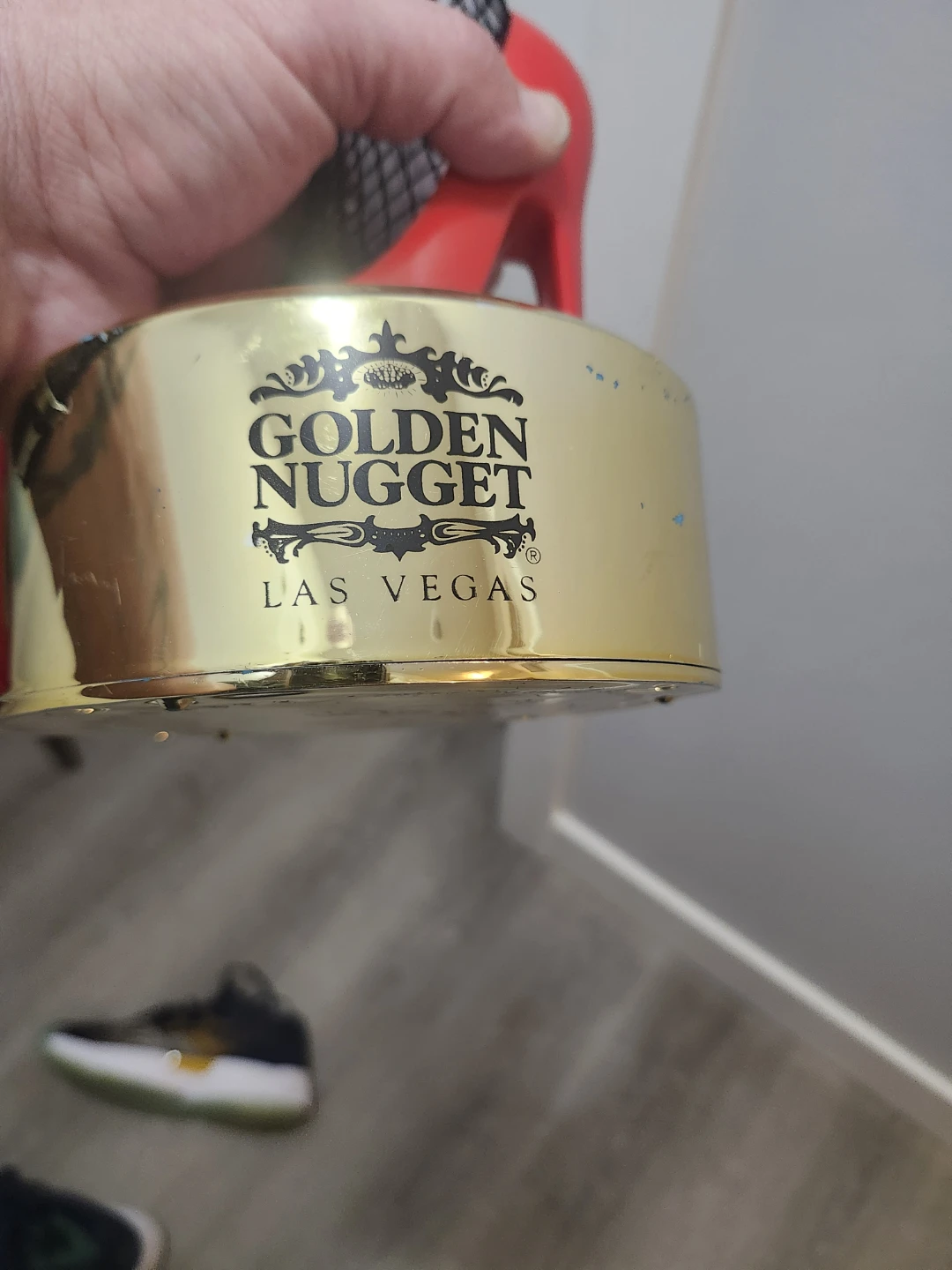 The Famous and Rare Golden Nugget Fishnet Stocking cup &  Bank - photo 2