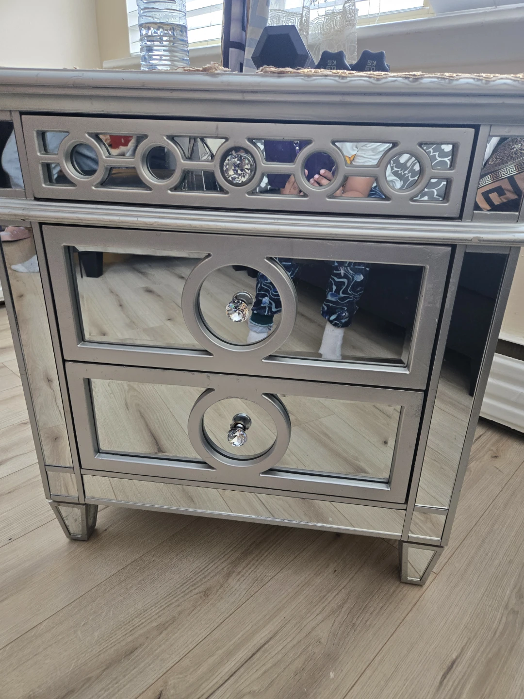 Mirrored Dresser Nightstand and chest - photo 5