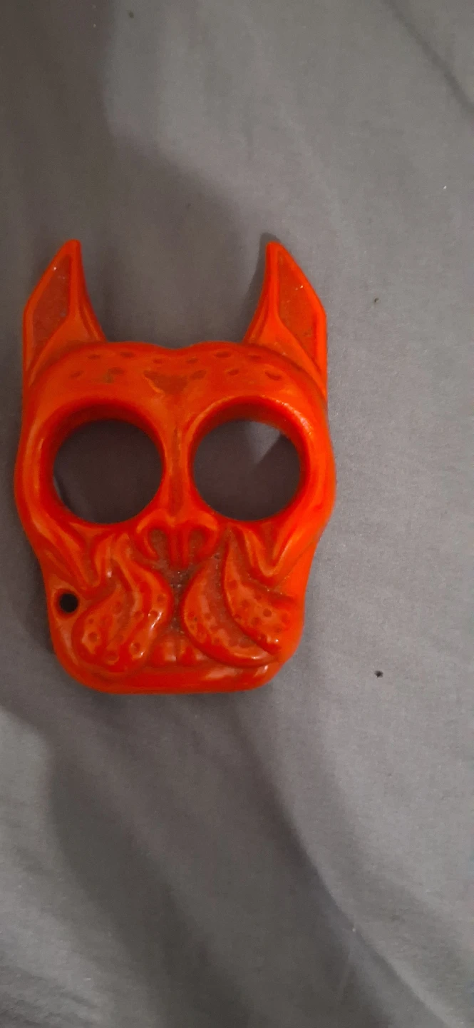 Red Dog Face Knuckle