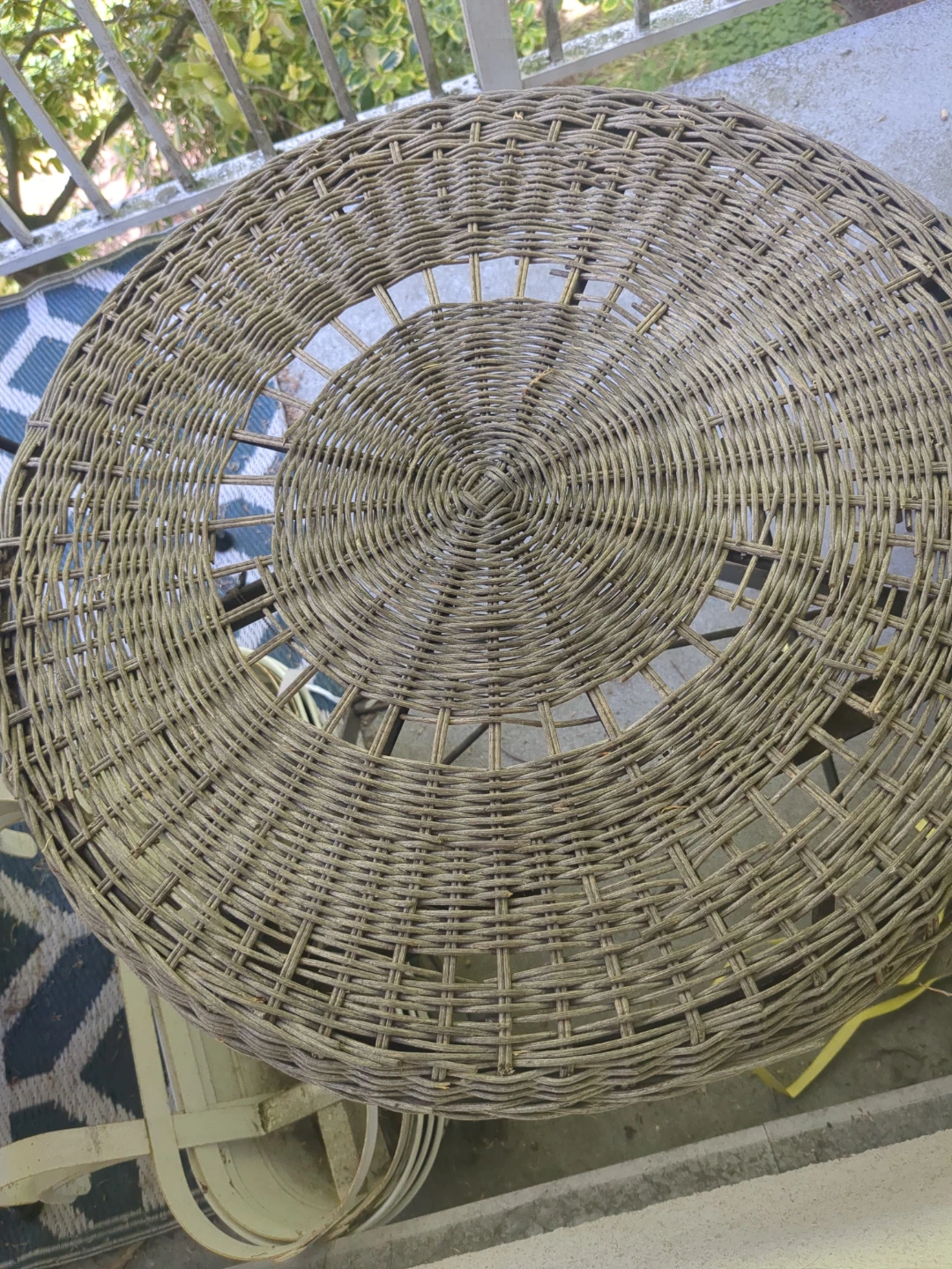 Wicker Round Table Top