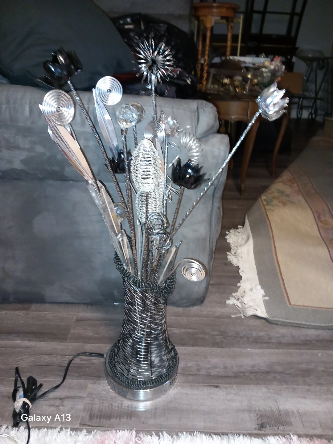 Silver Metal Flower Sculpture Table Lamp
