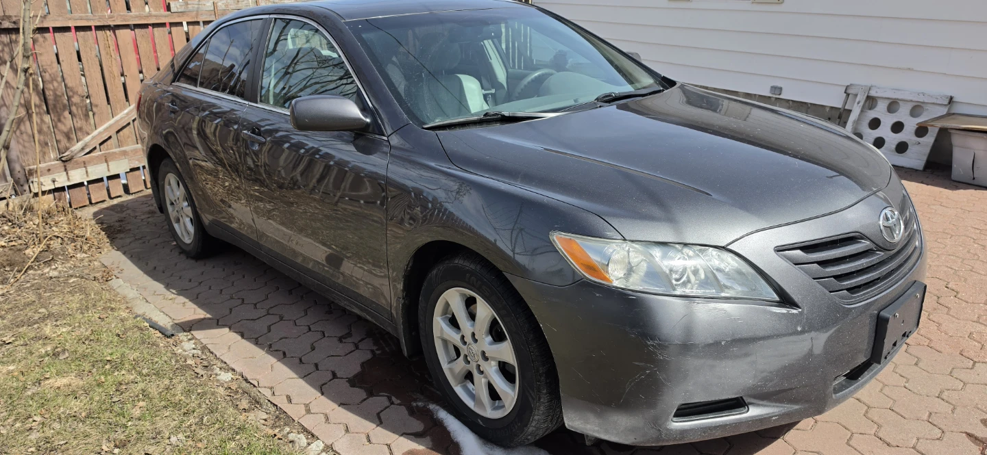 2008 Toyota Camry - photo 2