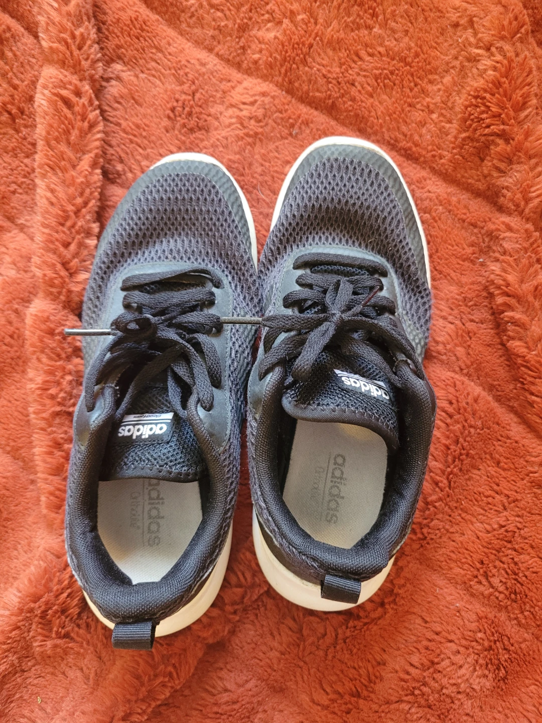 Womens Adidas Running Shoes Sz6 - photo 3