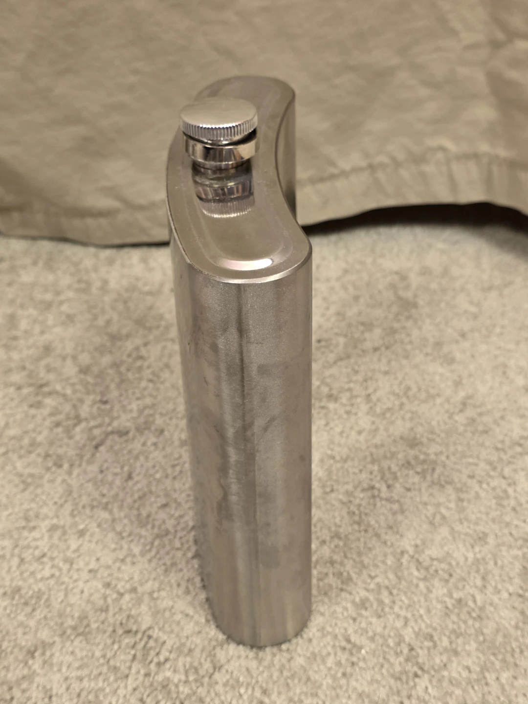 Silver metal Hip Flask! - photo 2