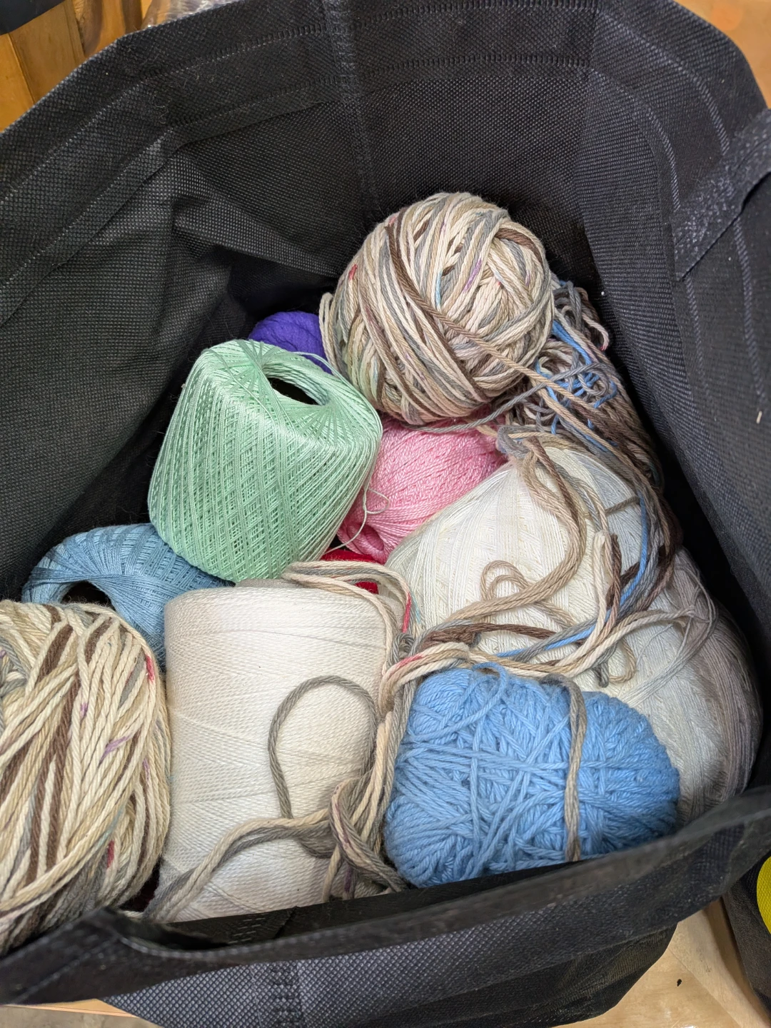 Mixed Yarn Bags - photo 2