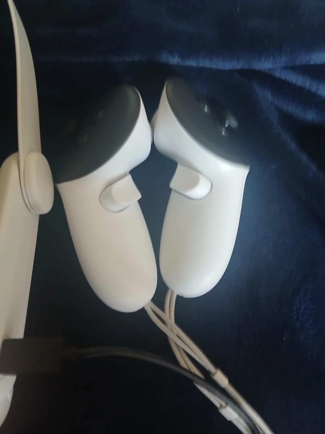 Meta Quest 3 128 GB VR Headset - photo 3
