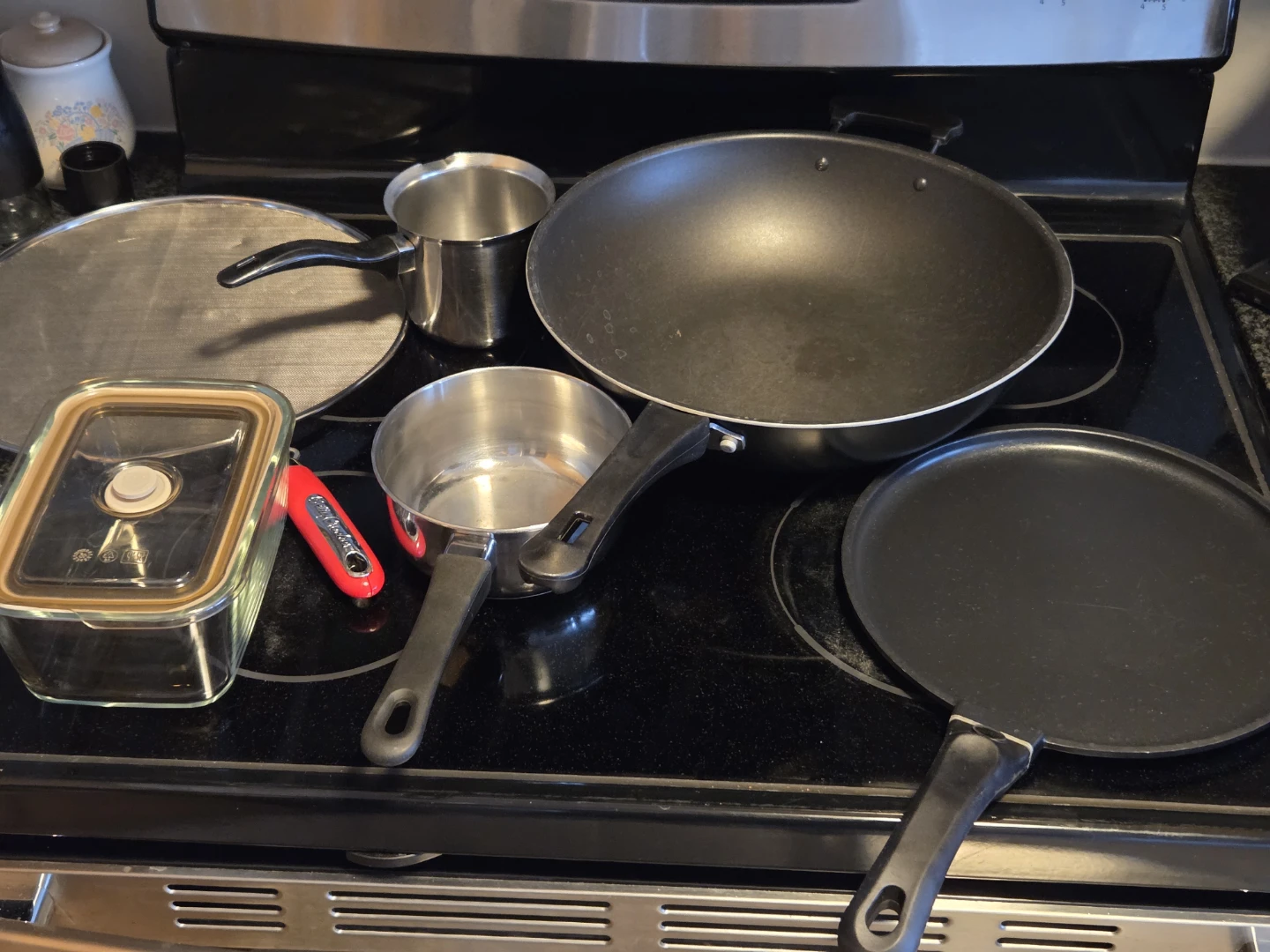 Assorted Cookware and Food Storage Container