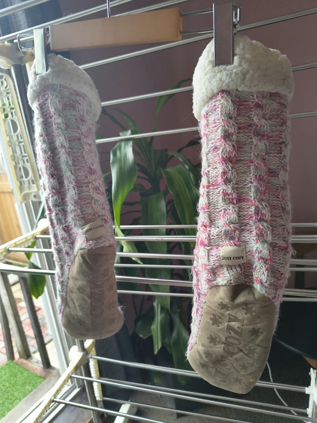 Just Cozy Women's Slipper Socks - photo 2