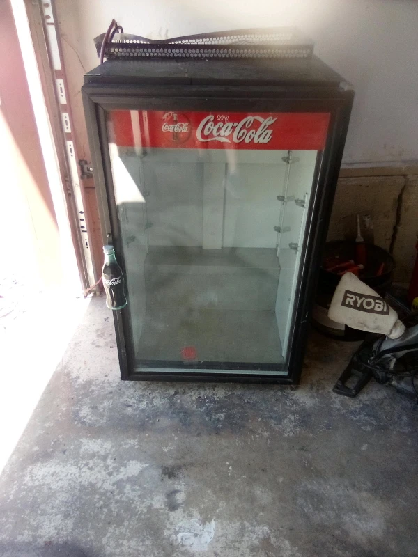 Coca-Cola Beverage Fridge Display Cooler - photo 2