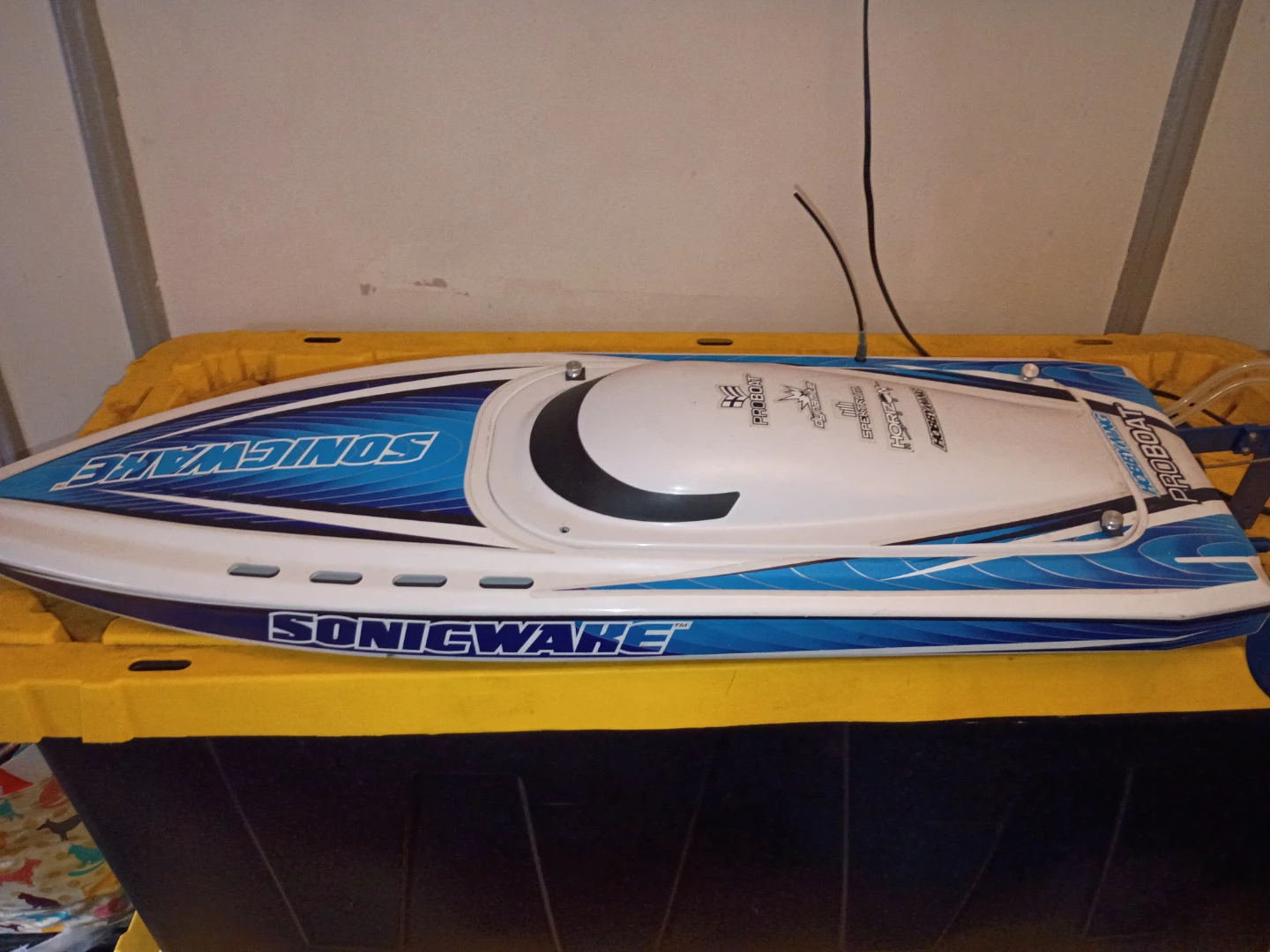 Proboat Sonicwake RC Boat