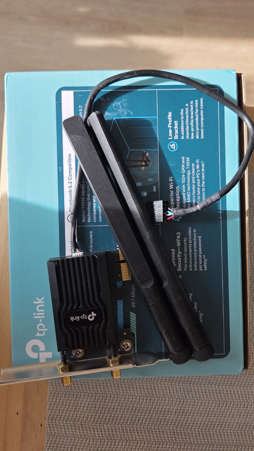 Wi-Fi 6 & Bluetooth 5.2 PCIe Adapter - photo 5